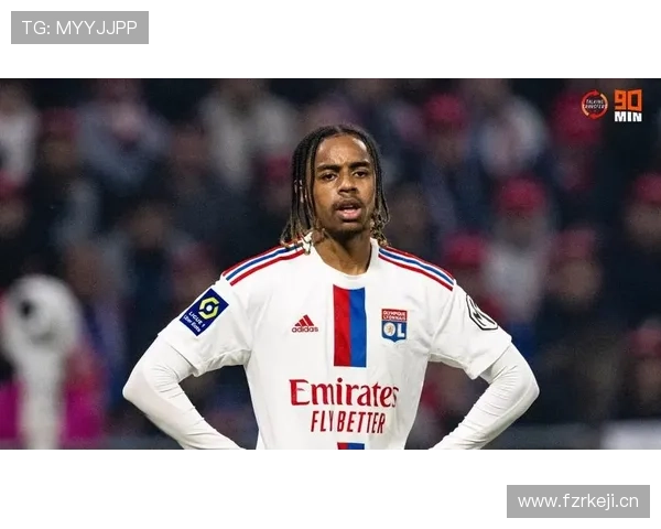 巴尔科拉与杜埃对比分析:新一代法国边锋的战术角色与成长路径差异