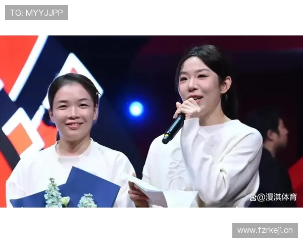 贾一凡连买衣服都像大明星，钱包瘪了都不带声儿的？