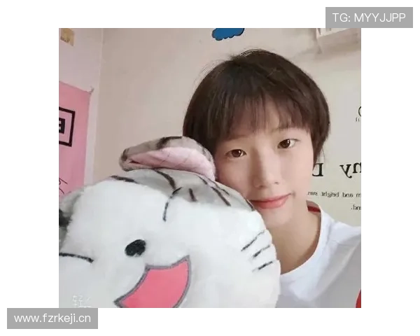 陈芋汐比赛像在做数学题，休息日拎名牌逛街，反差和代入感太强